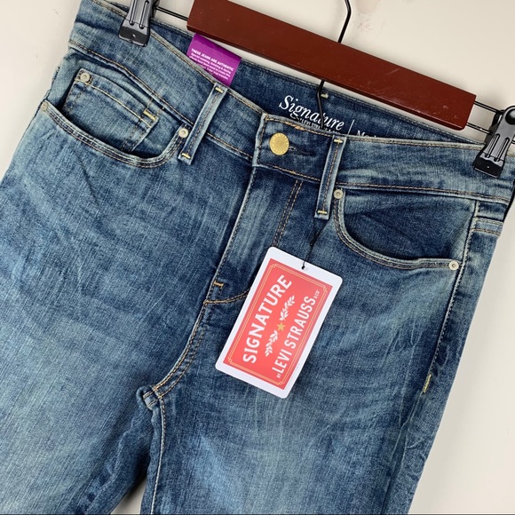 Signature Levi Strauss Modern Skinny Jean - Picture 5 of 10